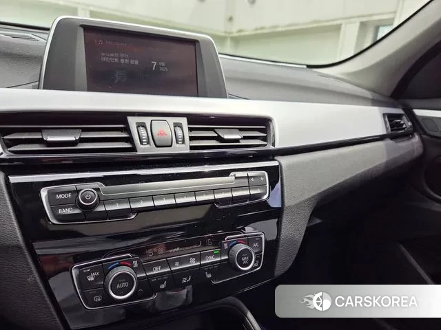 BMW X1 (F48) id 3013820 из Кореи 9