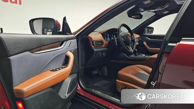 Maserati Levante id 3924865 из Кореи 19