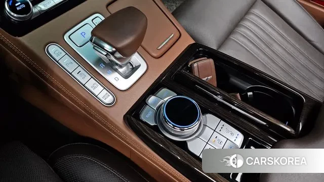Genesis G90 id 3054830 из Кореи 19