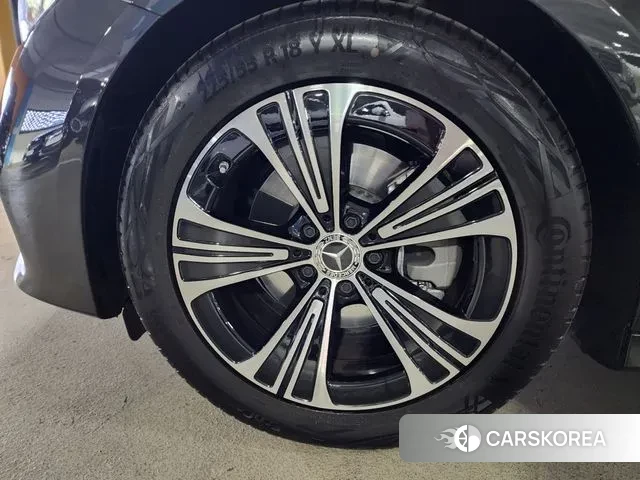 Mercedes-Benz E-Class W214 id 3720674 из Кореи 11