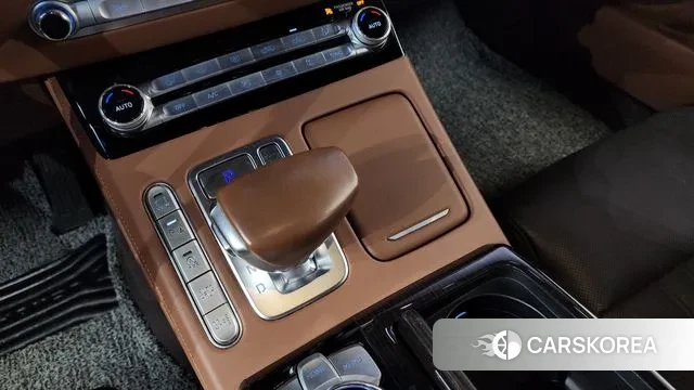 Genesis G90 id 3641450 из Кореи 19