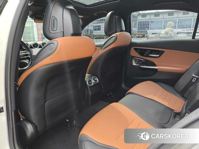 Mercedes-Benz Class C id 4275558 из Китая 21