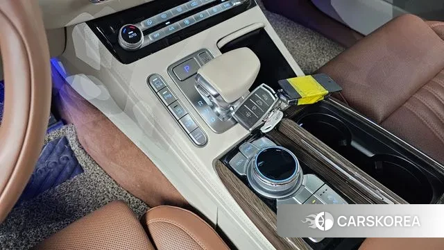 Genesis G90 id 3402674 из Кореи 19