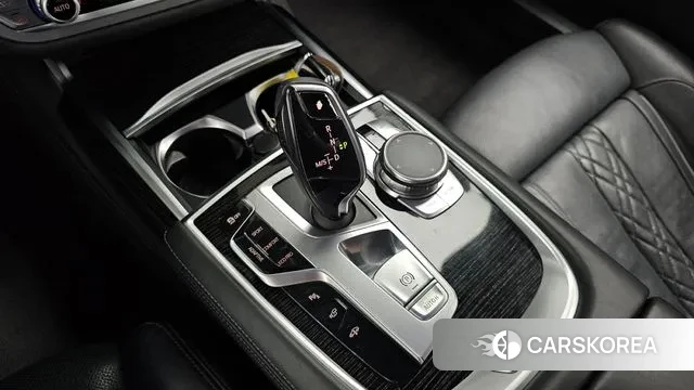 BMW 7 Series (G11) id 3055826 из Кореи 19