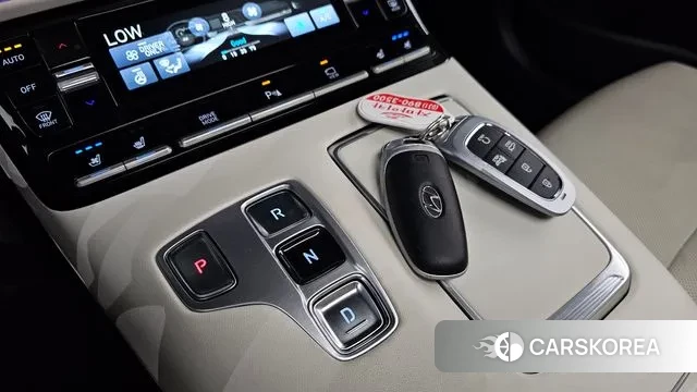 Hyundai The New Grandeur IG Hybrid id 3280274 из Кореи 19