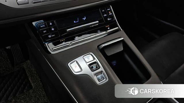Hyundai The New Grandeur IG id 3923888 из Кореи 19