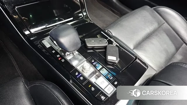 Kia K7 Premier id 3578389 из Кореи 19