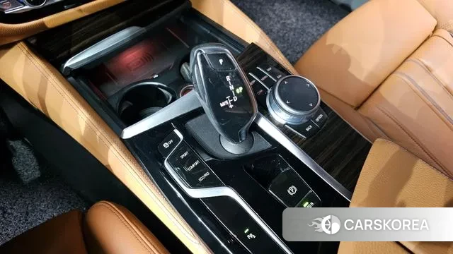 BMW 5 Series (G30) id 3567498 из Кореи 19