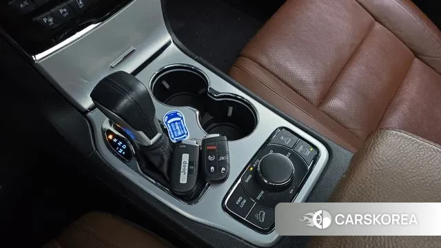 Jeep Grand Cherokee id 3438935 из Кореи 19