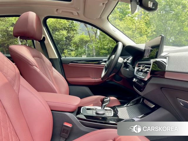 BMW X3 id 4353120 из Китая 17
