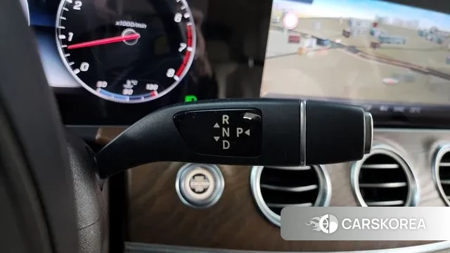 Mercedes-Benz E-Class W213 id 3608375 из Кореи 19