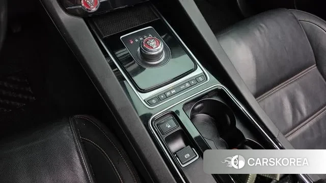 Jaguar F-PACE id 3531404 из Кореи 19