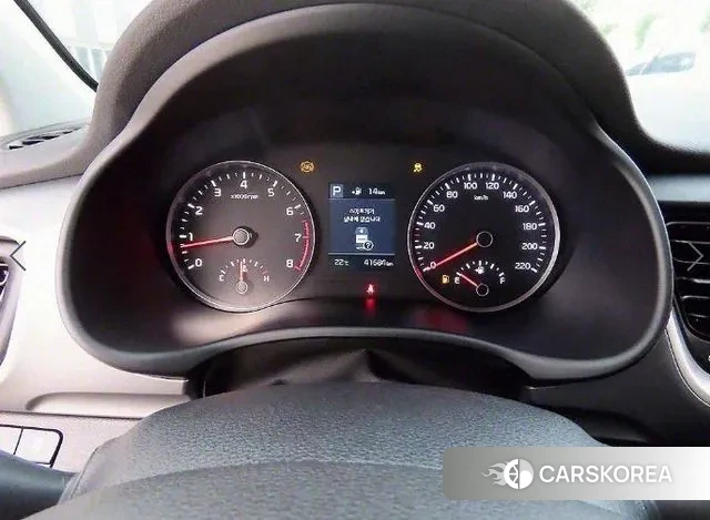 Kia Stonic id 3438933 из Кореи 16