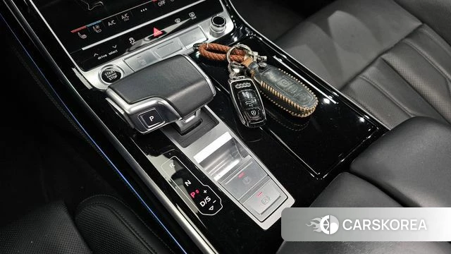Audi A8 (D5) id 4283126 из Кореи 35