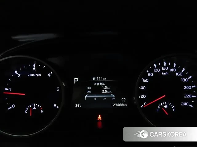 Kia Carnival 4th generation id 3054664 из Кореи 19