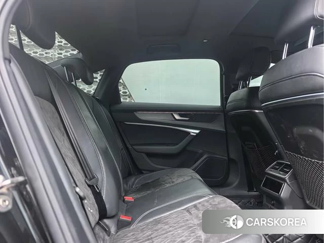 Audi A6L id 4275943 из Китая 10