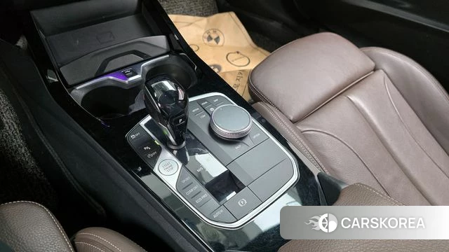 BMW 1 Series (F40) id 3827763 из Кореи 19