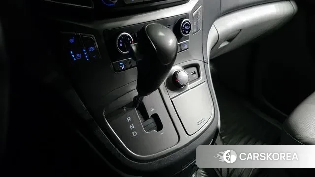 Hyundai The New Grand Starex id 2995475 из Кореи 19