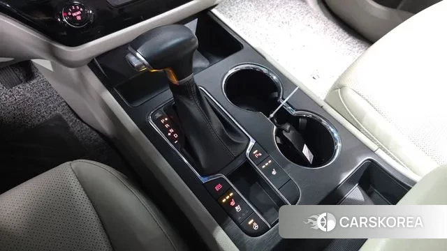 Kia The New Carnival id 3778954 из Кореи 19