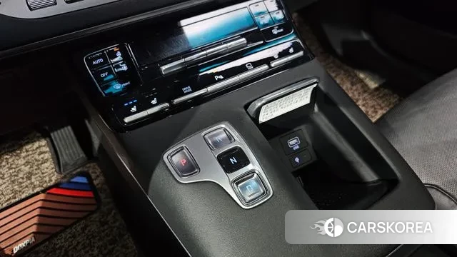 Hyundai The New Grandeur IG Hybrid id 3374475 из Кореи 19