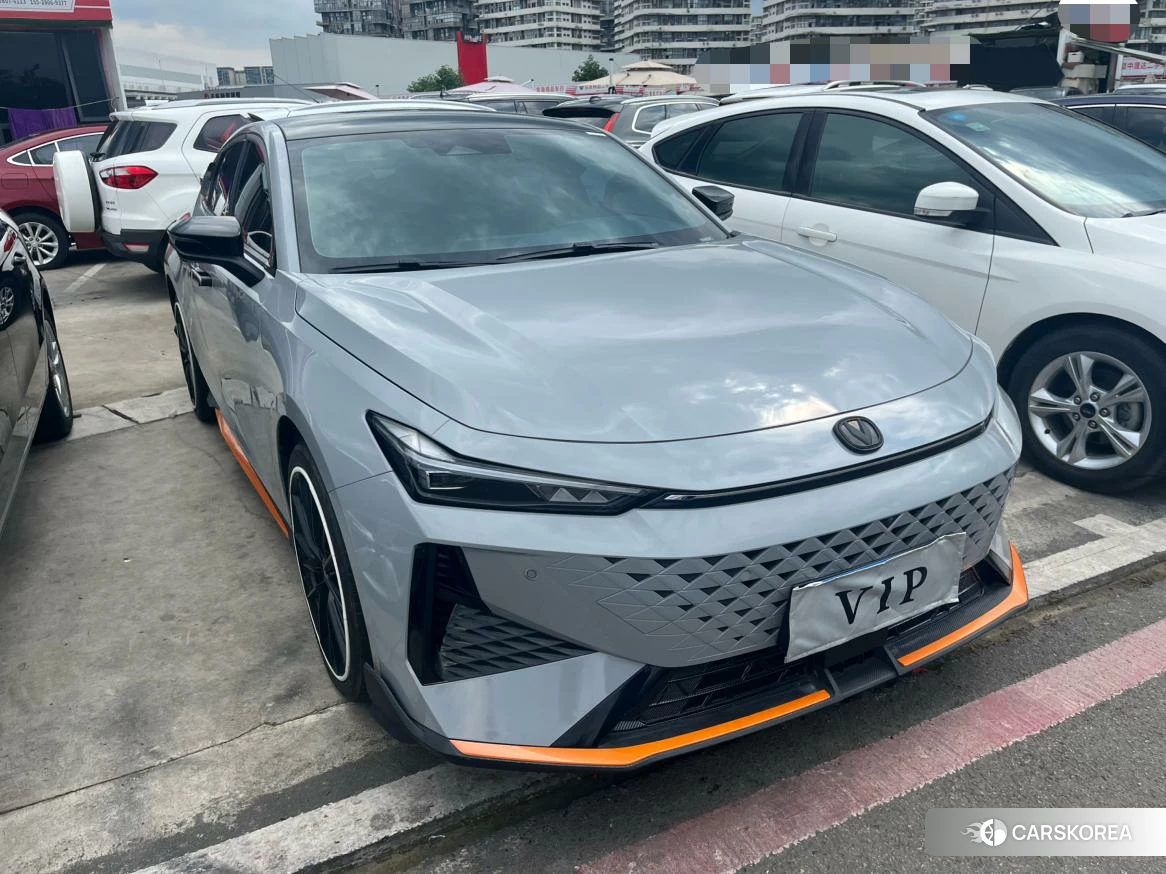 Chang'an UNI-V id 4493246 из Китая 24