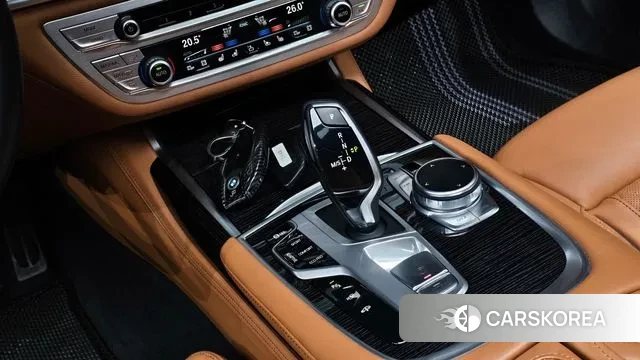 BMW 7 Series (G11) id 3556813 из Кореи 19