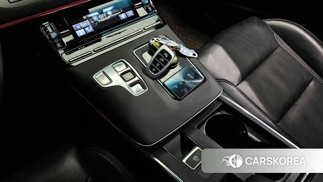 Hyundai The New Grandeur IG Hybrid id 3843271 из Кореи 19