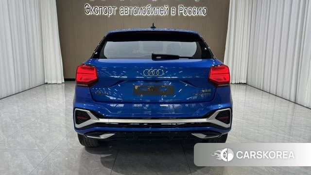Audi Q2L id 4258406 из Китая 17