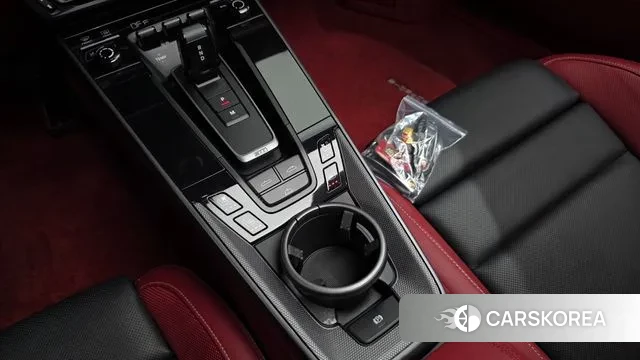 Porsche 911(992) id 3443899 из Кореи 19