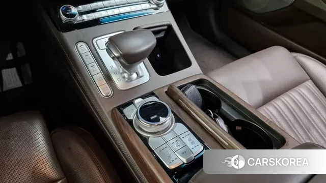 Genesis G90 id 2941292 из Кореи 19