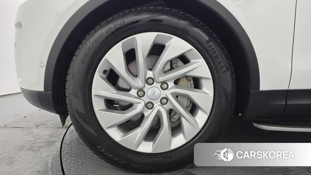 Land Rover Discovery 5 id 3841307 из Кореи 19
