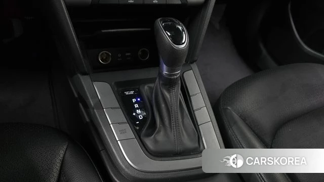 Hyundai Avante AD id 4615402 из Кореи 29