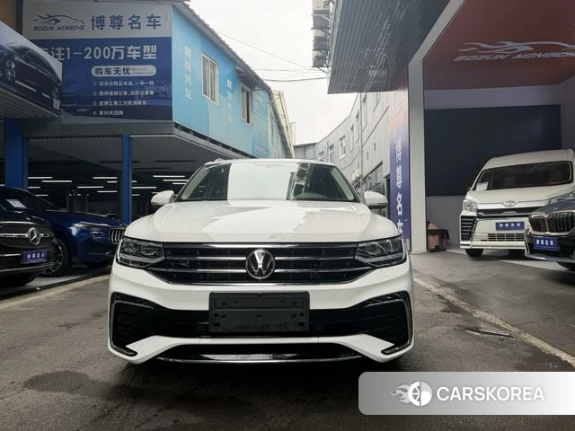 Volkswagen Tiguan L id 4255916 из Китая 22