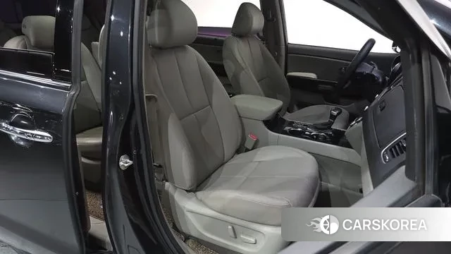 Kia The New Carnival id 3469730 из Кореи 19