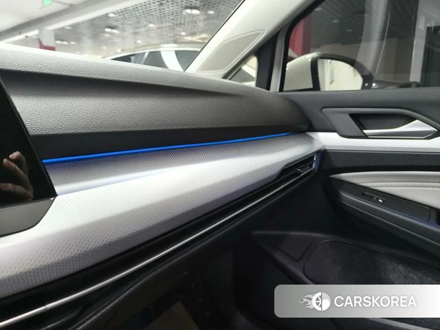 Volkswagen Golf id 4336059 из Китая 16