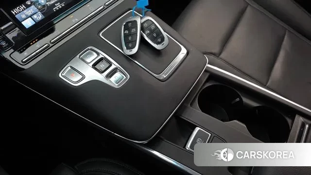 Hyundai The New Grandeur IG Hybrid id 3771656 из Кореи 19