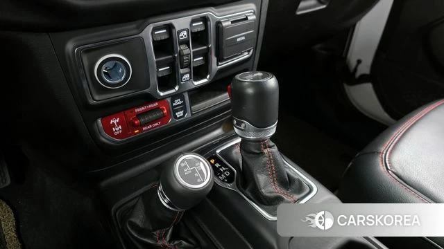 Jeep Wrangler (JL) id 3898554 из Кореи 19