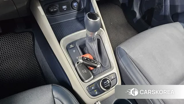 Hyundai Venue id 3728196 из Кореи 19