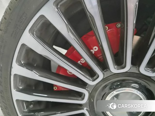 Kia The New Carnival id 4842677 из Кореи 19