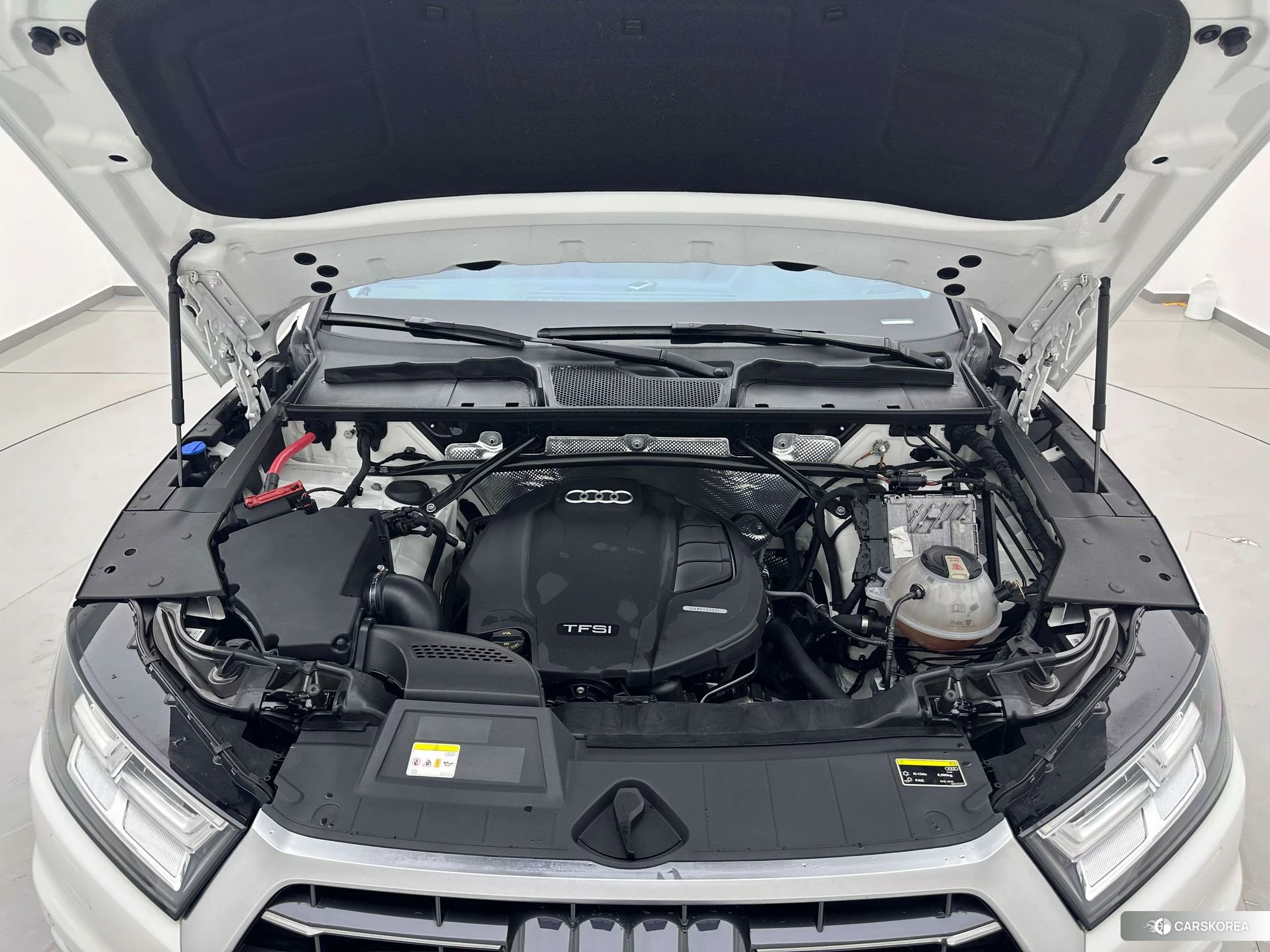 Audi Q5L id 4420032 из Китая 30