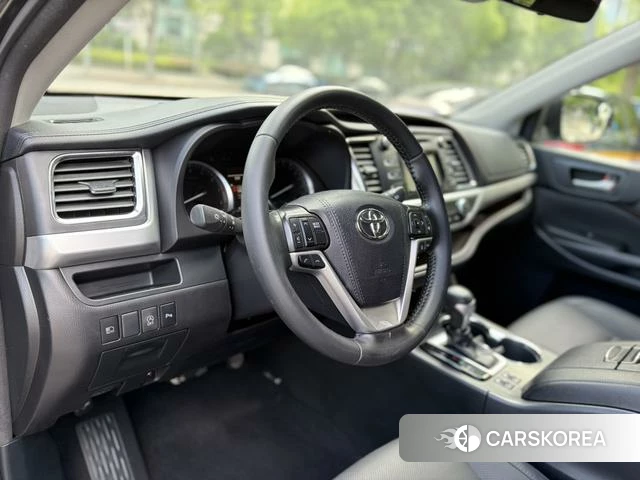 Toyota Highlander id 4253464 из Китая 26