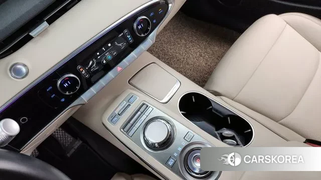 Genesis GV70 id 3503790 из Кореи 19