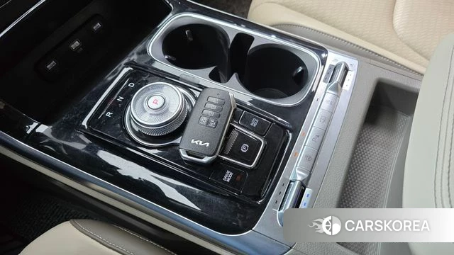 Kia Carnival 4th generation id 4243725 из Кореи 19