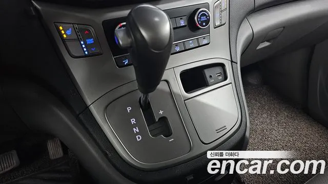 Hyundai The New Grand Starex id 2698672 из Кореи 19