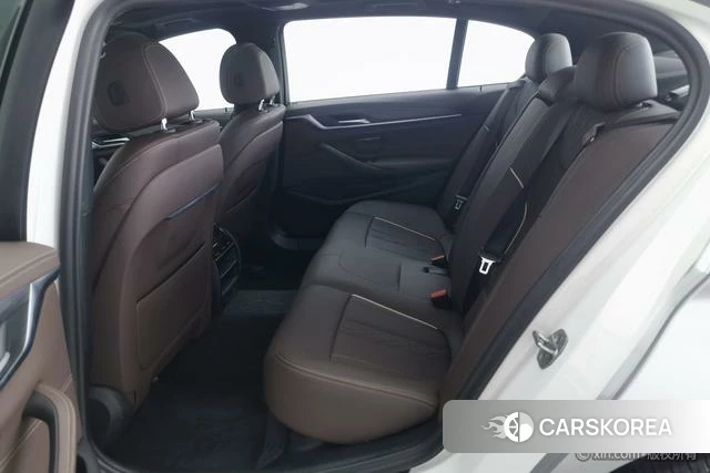 BMW 5 series id 4333475 из Китая 23