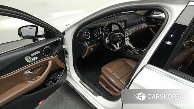 Mercedes-Benz E-Class W213 id 3916909 из Кореи 19