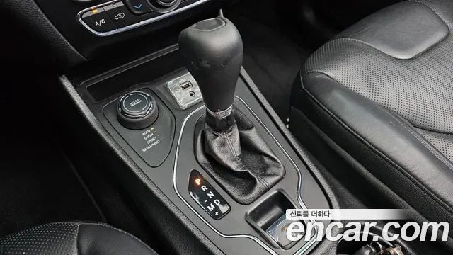 Jeep Cherokee (KL) id 2922786 из Кореи 19