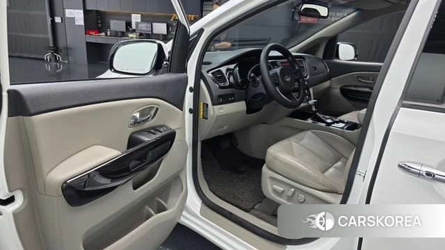 Kia The New Carnival id 4417131 из Кореи 32