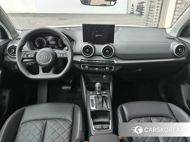 Audi Q2L id 4260150 из Китая 12