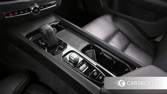 Volvo V60 Cross-Country 2nd Generation id 3468679 из Кореи 19